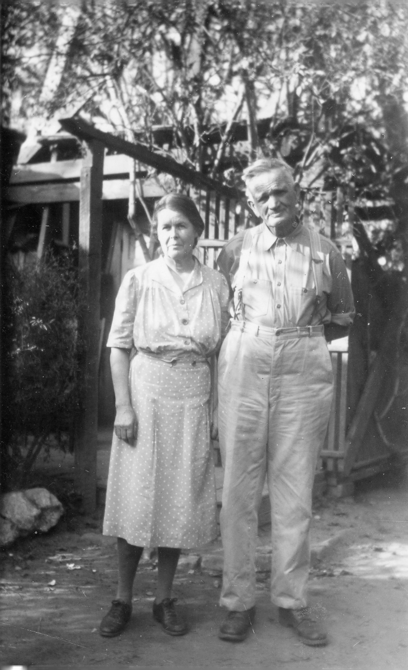 Verde and Stephen Rutherford at the ranch, circa 1950